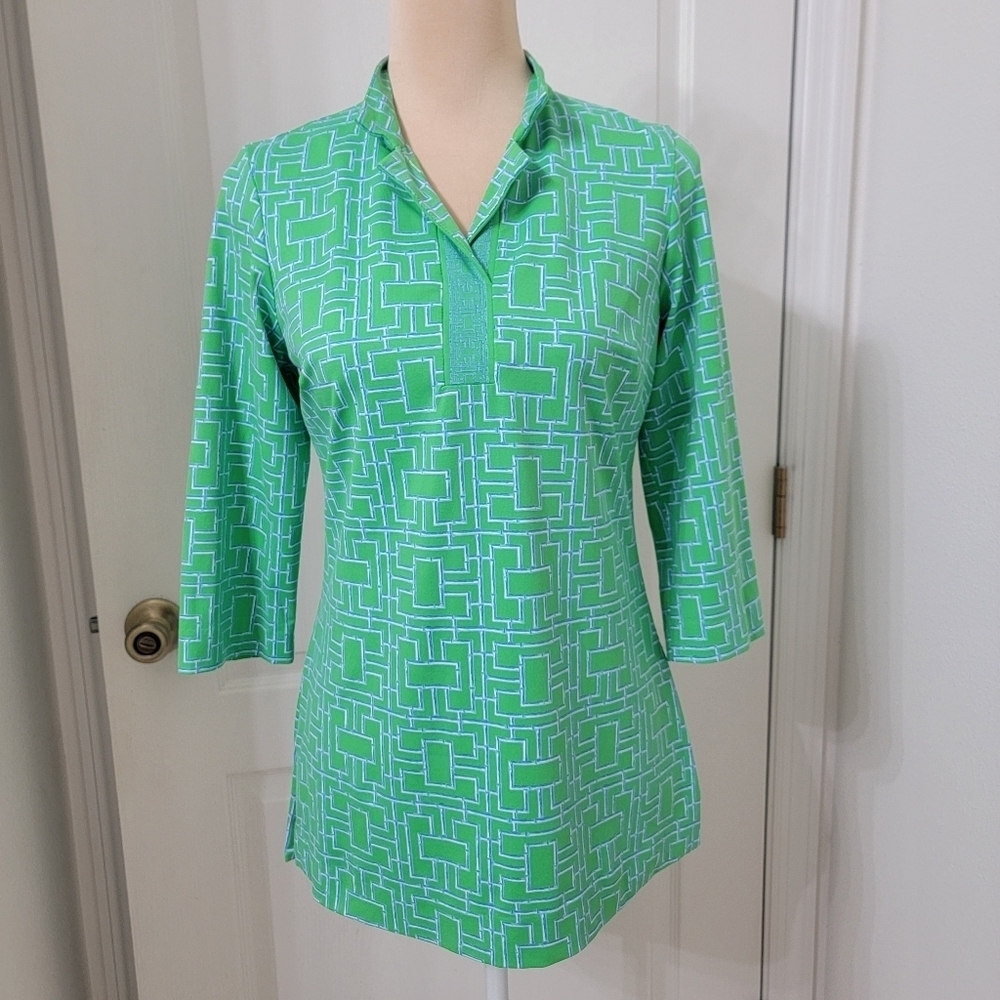 Elizabeth McKay Size XS Green Blue White Geometric Print Tunic Blouse